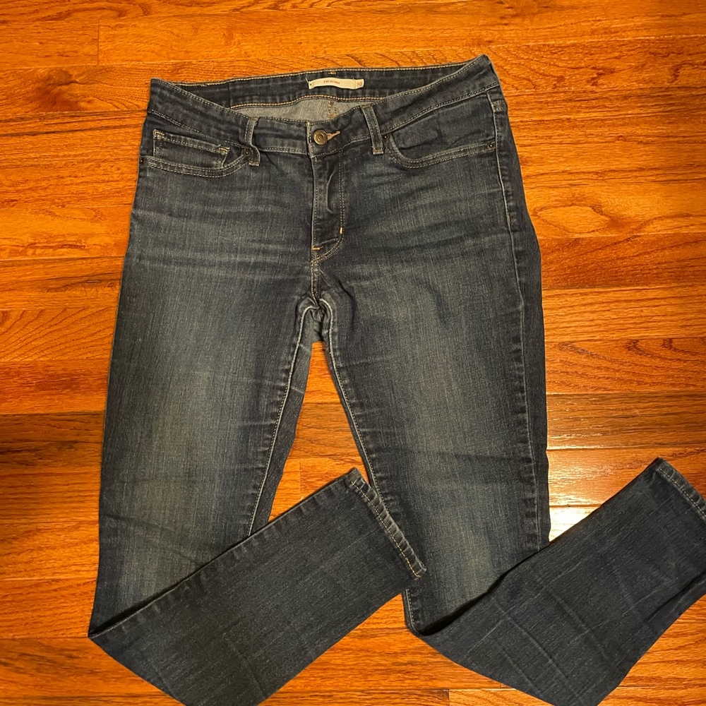 Women’s Levi’s 711 Skinny Size 30 - Picture 3 of 5
